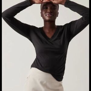 ATHLETA Outbound V-Neck Top black long sleeve size XL supima cotton ruched sides